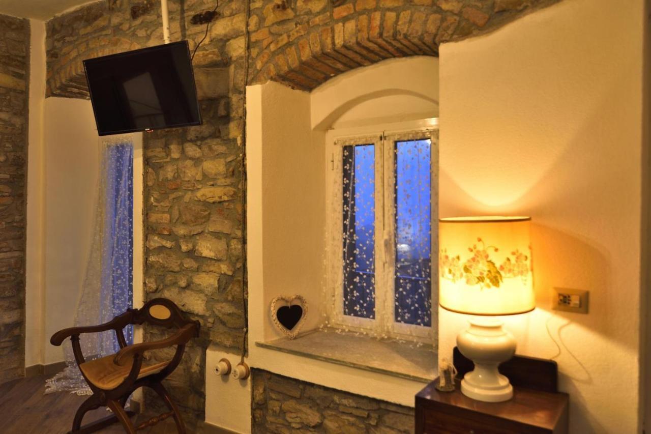 Отель Il Borgo Del Castello Cremolino Экстерьер фото