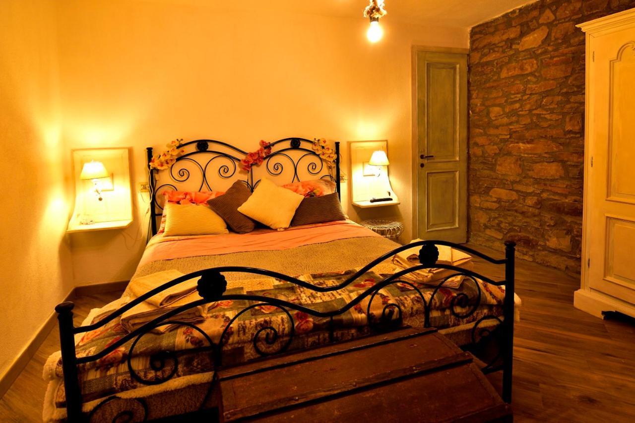 Отель Il Borgo Del Castello Cremolino Экстерьер фото